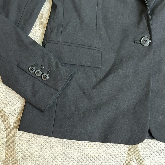 Banana Republic one button closure wool black blazer jacket - Picture 6 of 16